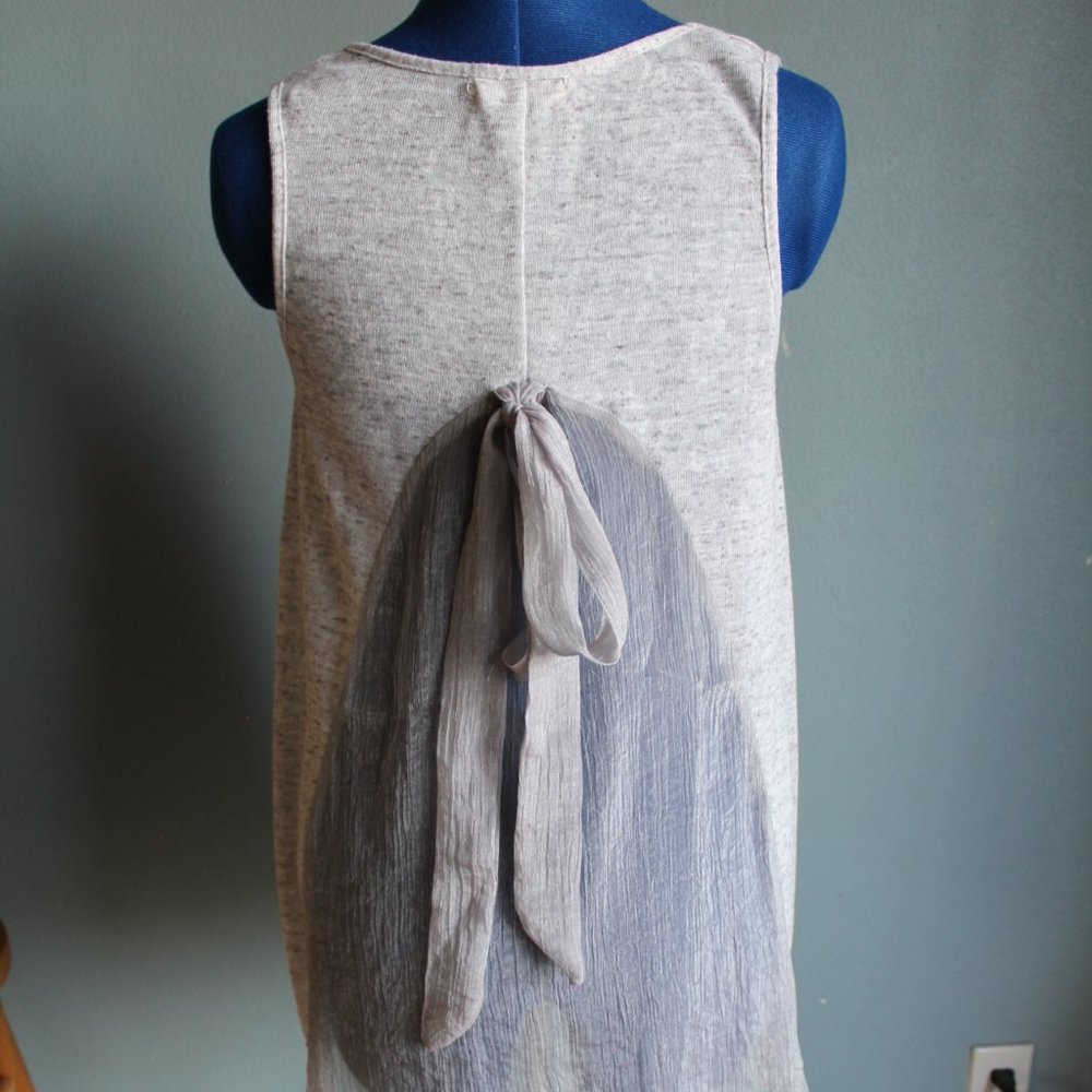 A'reve Anthropologie Women's Light Gray Sheer Back Bow Tank Top ~S~